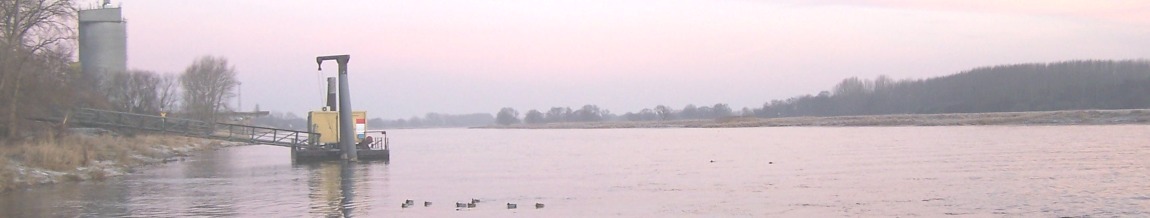 Messstation an der Elbe